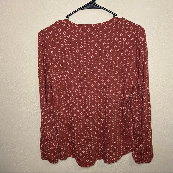 Women’s Lucky Brand Size Medium Blouse - Picture 4 of 4